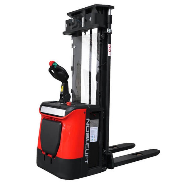 Штабелер самоходный NOBLELIFT PS16N-TX4600FFL